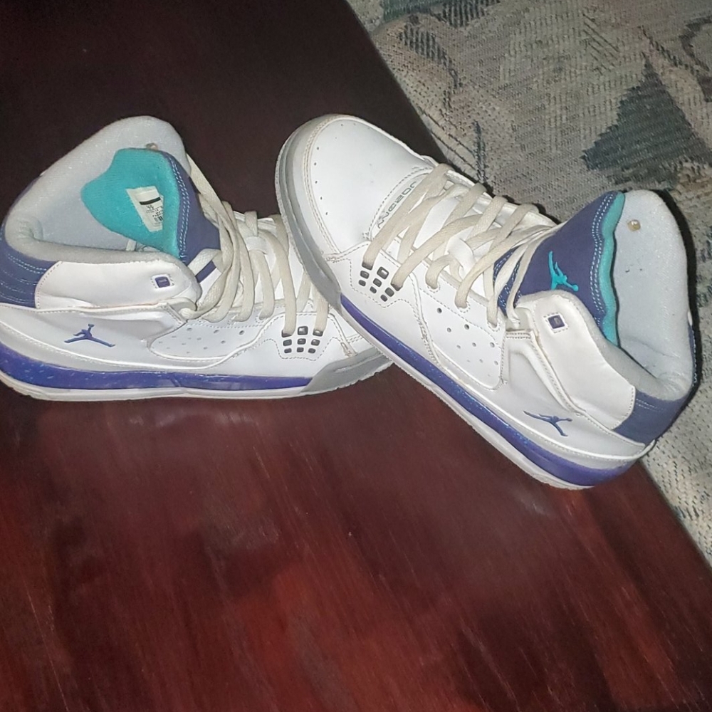 Hardly worn Jordan's